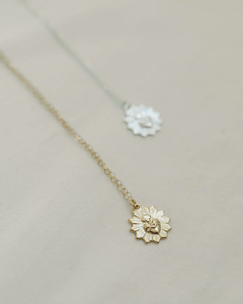 Dainty Sacred Heart Necklace - Image 4