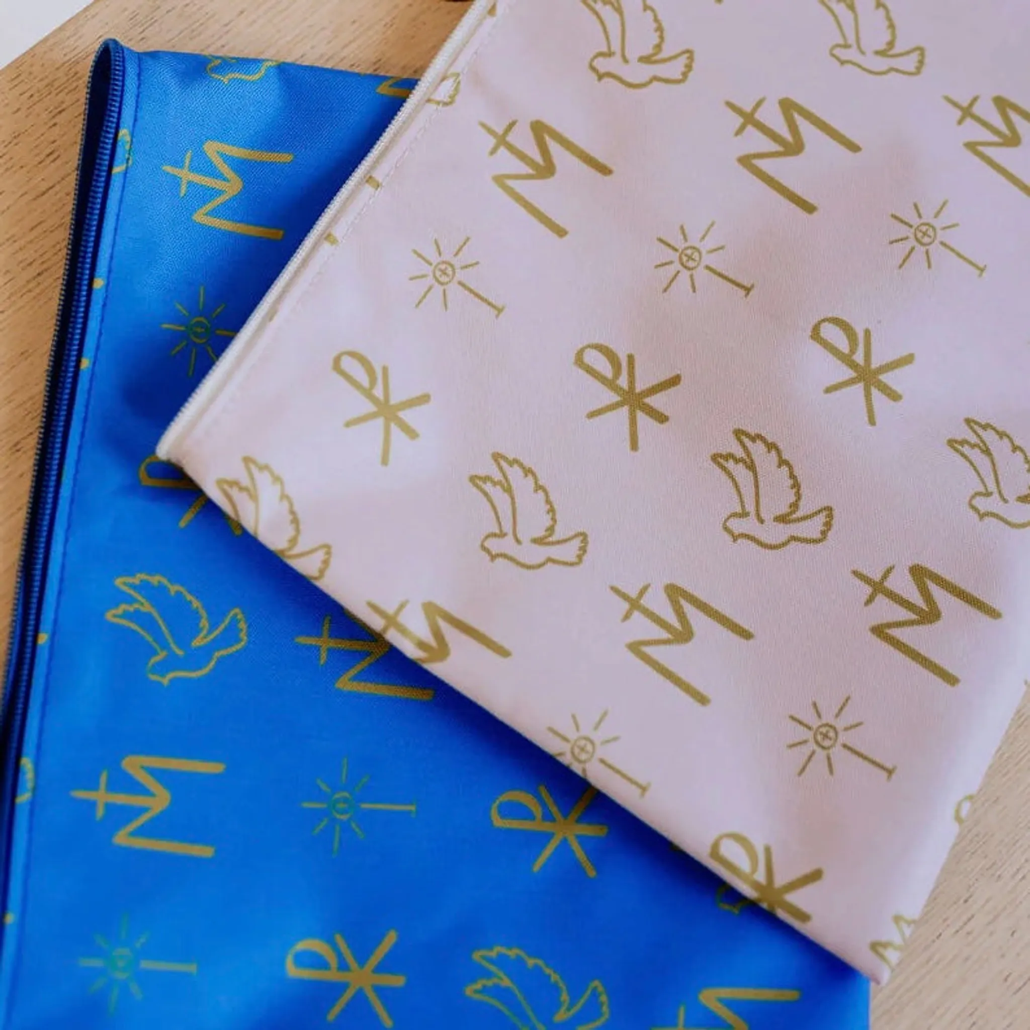Mass Essentials Pouch - Image 2