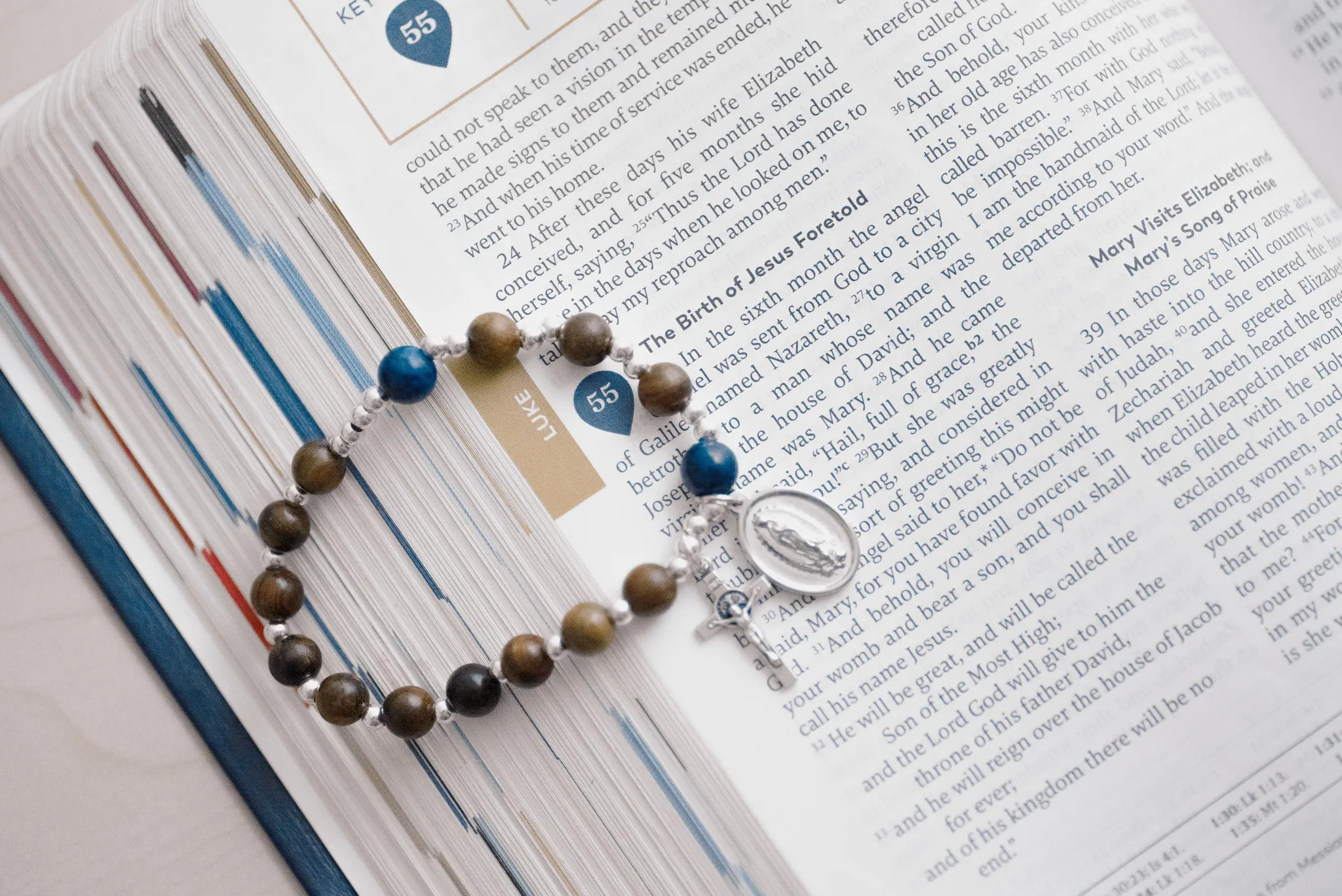 The Rosary in a Year Rosary: 1 Decade Wood/Gemstone Bracelet - Image 6
